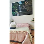 Petit Dejeuner Bed & Breakfast 3*