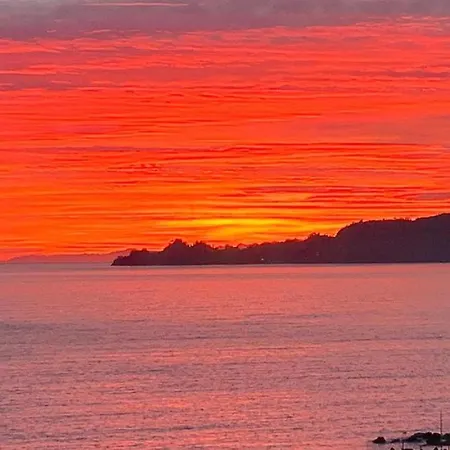 Alojamento de Acomodação e Pequeno-almoço Petit Dejeuner 3*