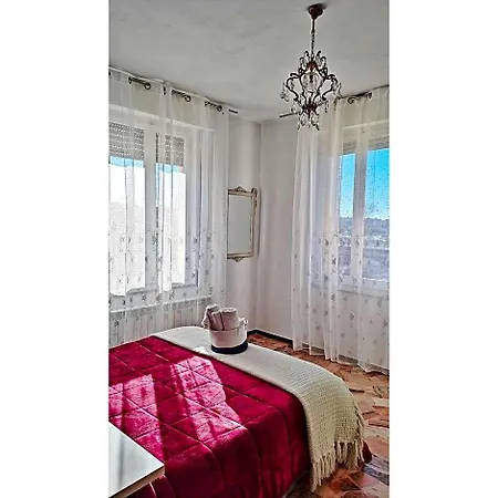 Petit Déjeuner Bed & Breakfast