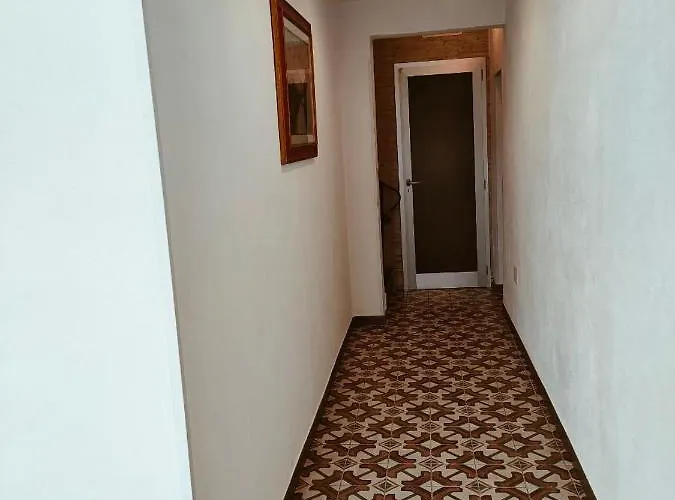 Petit Dejeuner B&B 키아바리